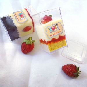 Strawberry Cc- Zni Cake in a Box 0812.3451.3071